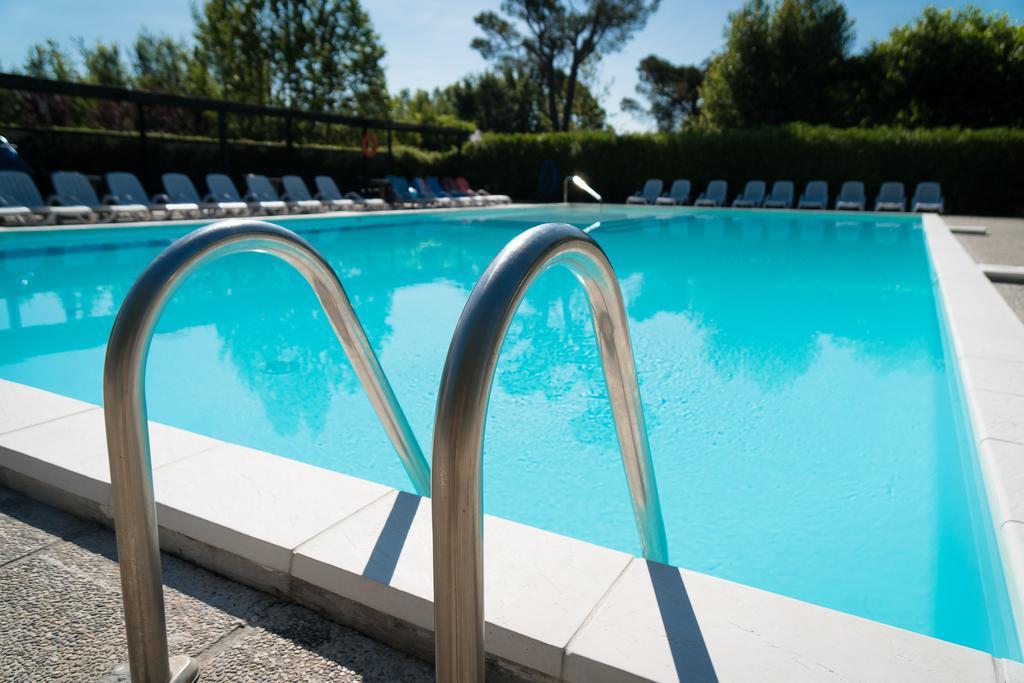 Hotel Gasparina Castelnuovo del Garda Buitenkant foto