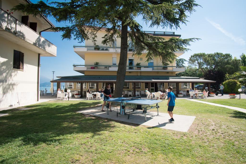 Hotel Gasparina Castelnuovo del Garda Buitenkant foto