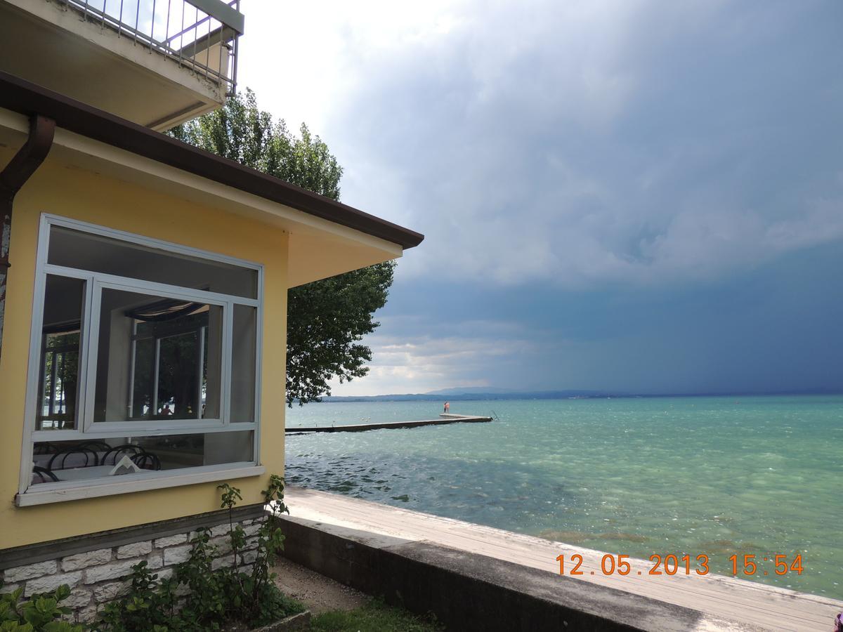 Hotel Gasparina Castelnuovo del Garda Buitenkant foto
